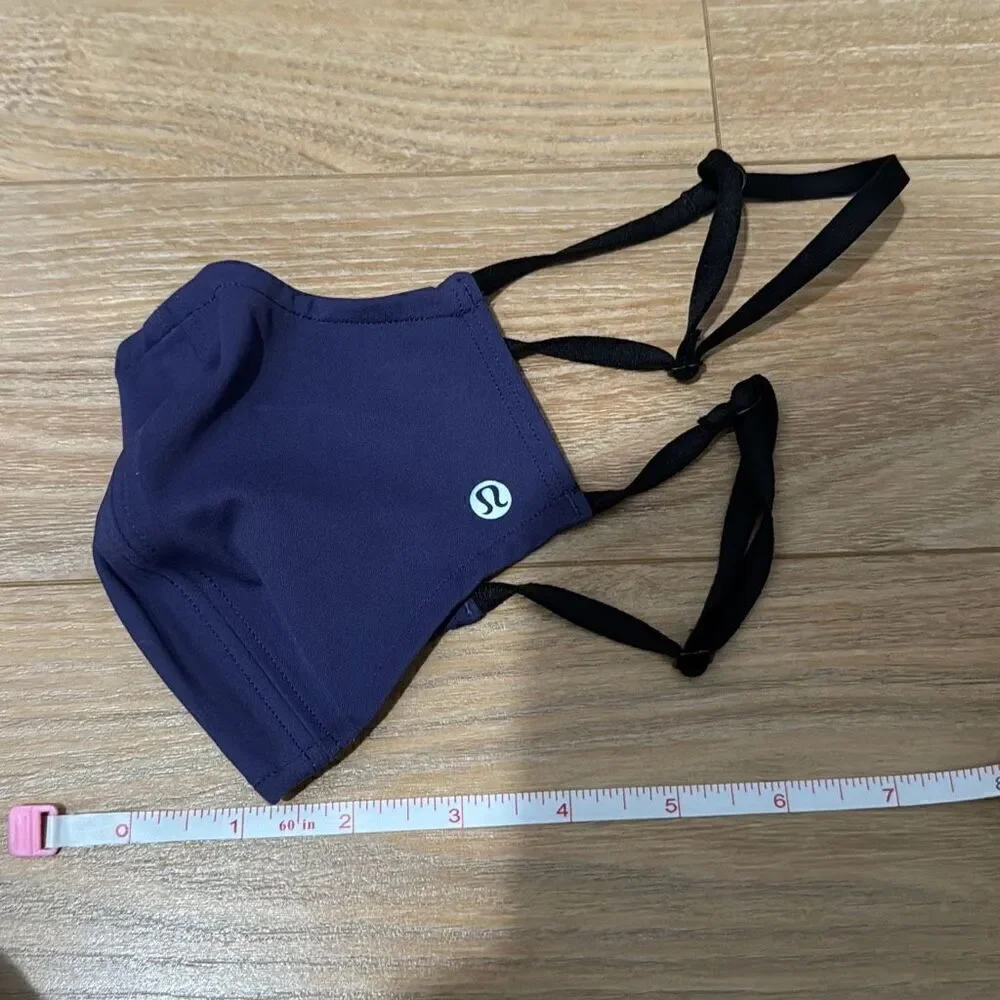 ‎Lululemon purple reusable mask